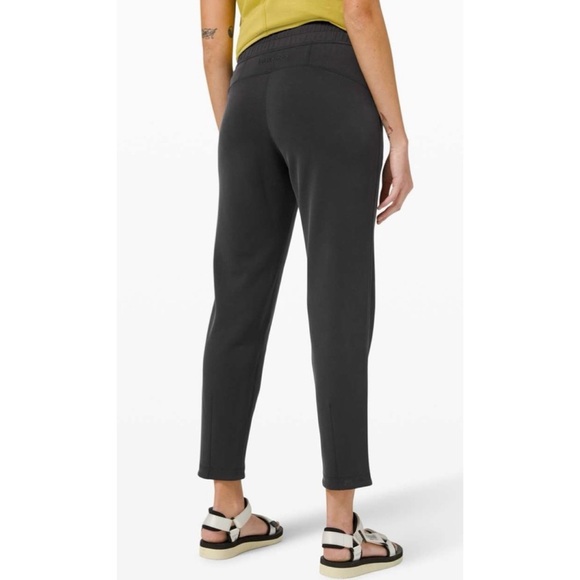 LULULEMON Black Soft Ambitions High Rise Joggers - Picture 2 of 7